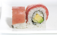 Maguro Avocado Maki